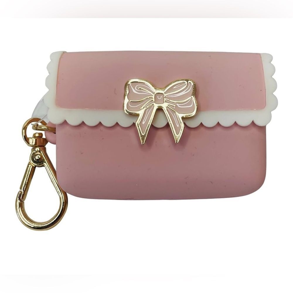 Bath & Body Works Pink Scalloped Bow Snap Case for Hand Sanitizer - Picture 5 of 10